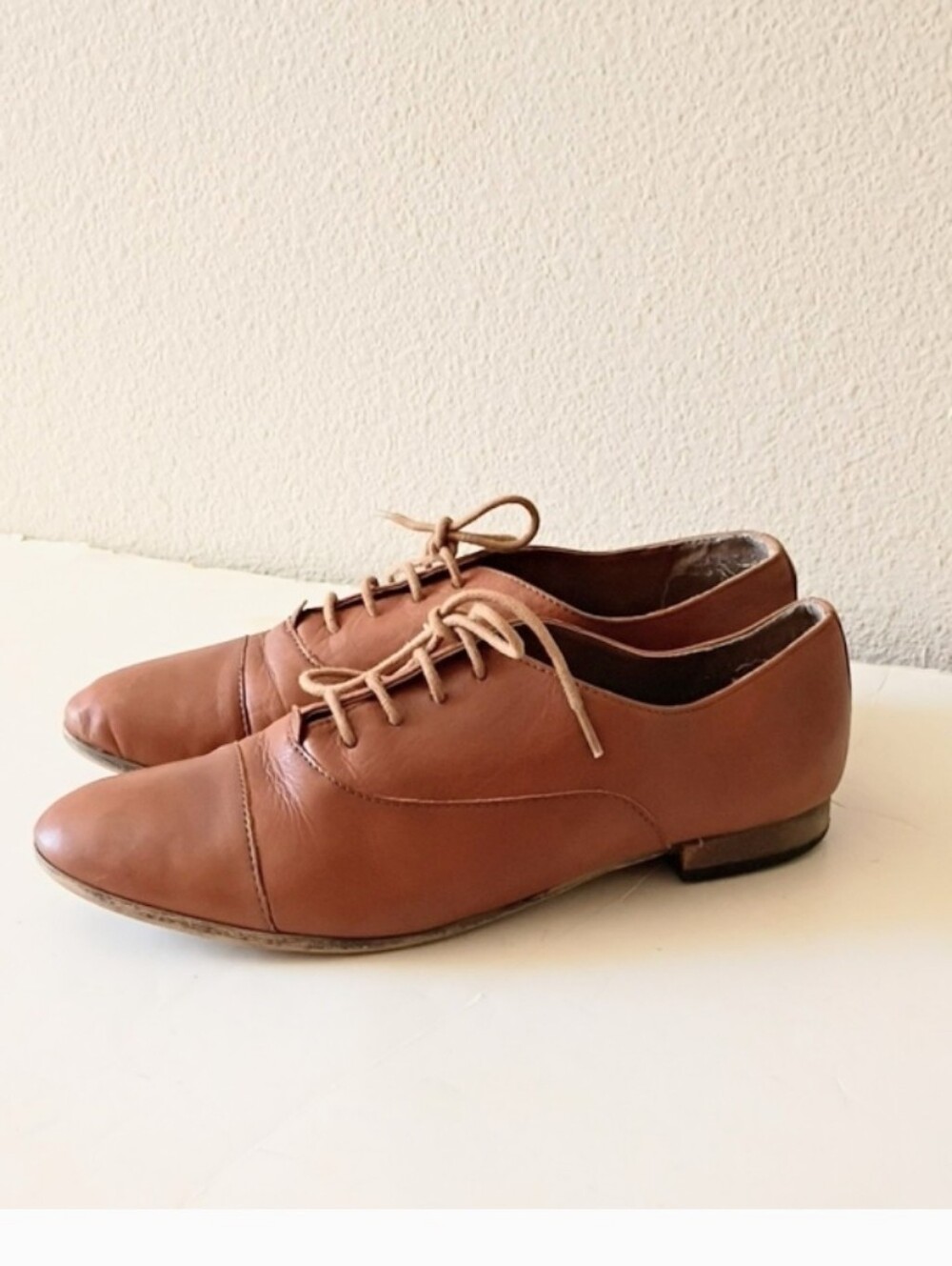 Office London Leather Oxfords sz 39